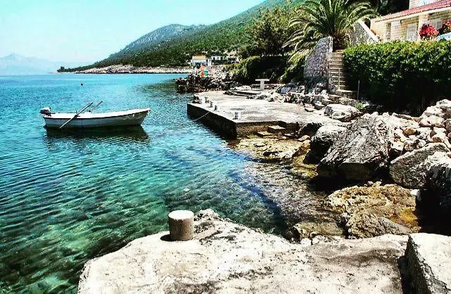 公寓 Faros Oasis *